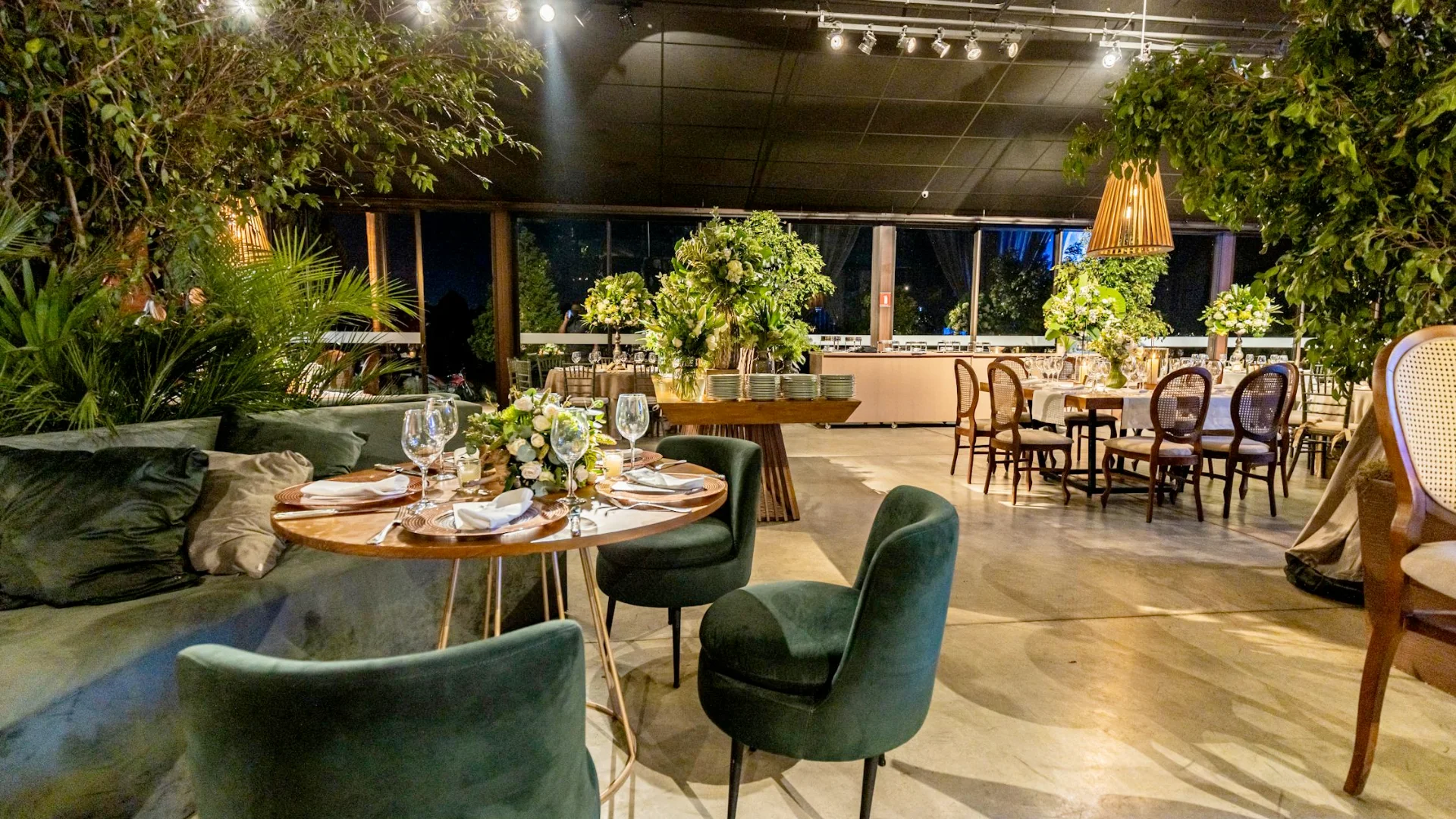 Restaurant Image